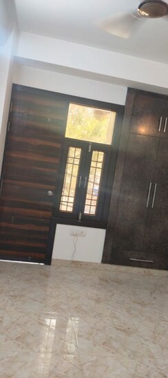 2.5 BHK Builder Floor For Sale in Raj Nagar Extension