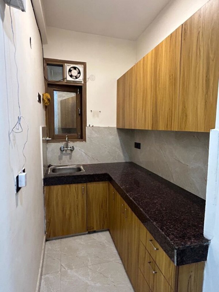 Kitchen, sainik farm 1 Bedroom 450 Sq.Ft. Apartment In Sainik Farm Delhi 10455423