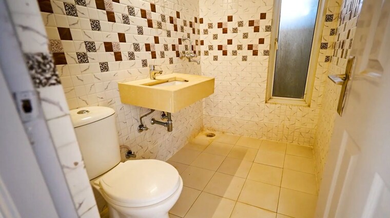 Bathroom, jm-florence 2.5 Bedroom 1206 Sq.Ft. Apartment In Tech Zone 4 Greater Noida Greater Noida 10455434