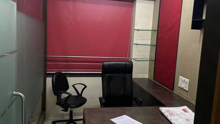 Team Area, university area Commercial Office Space 823 Sq.Ft. In University Area Ahmedabad 10455449