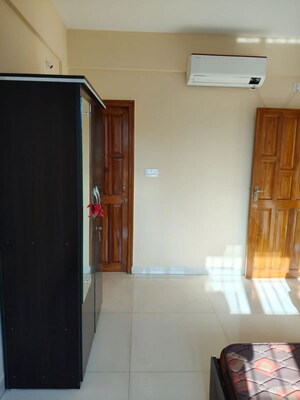 Furnished Amenities in 2 BHK Apartment at Siolim – for Rent