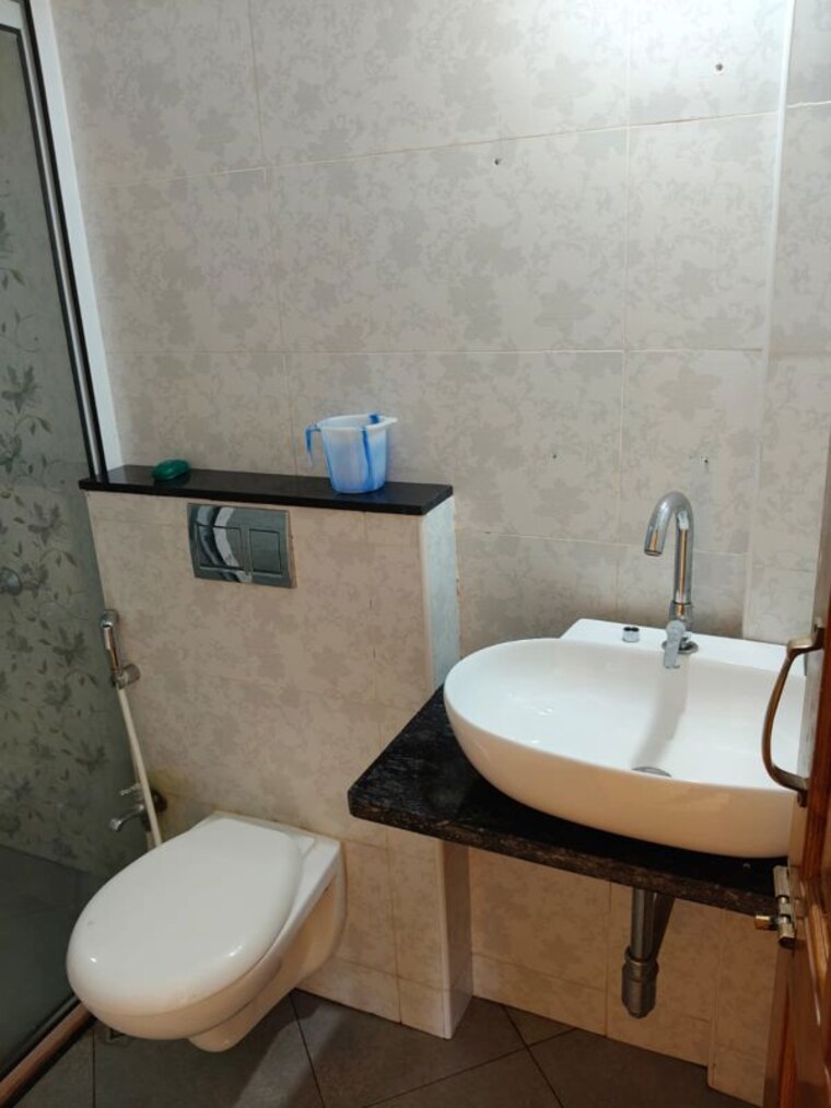 Bathroom, siolim 2 Bedroom 1000 Sq.Ft. Apartment In Siolim Goa 10455470