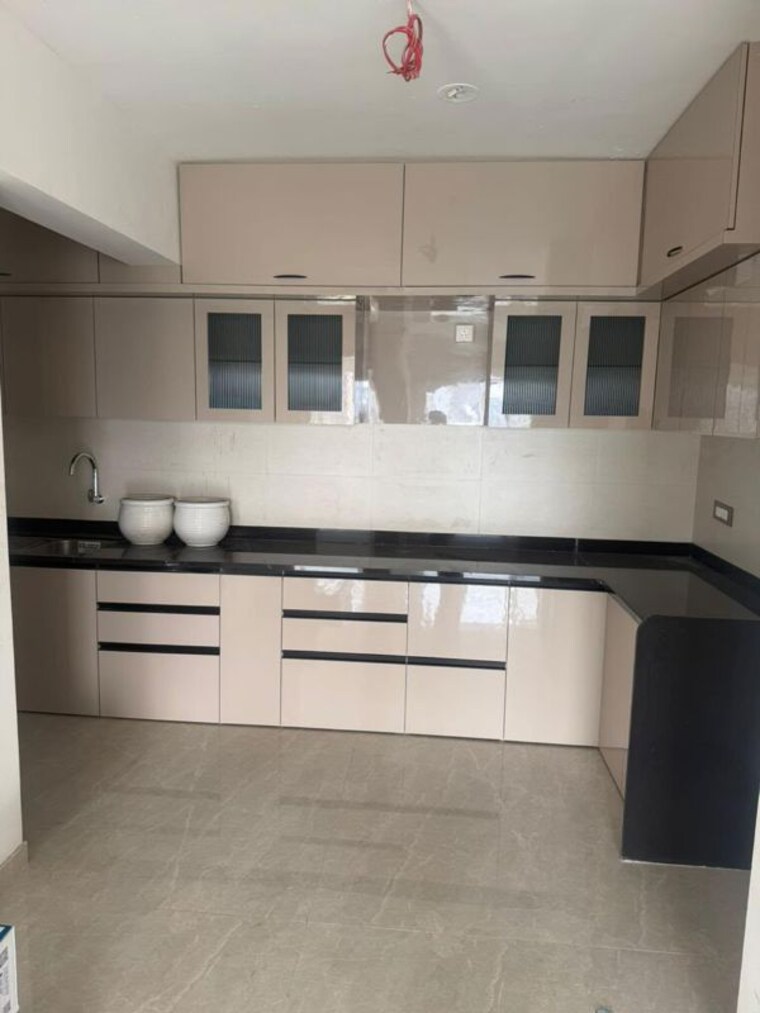 Kitchen, kundan-espacio 2 Bedroom 900 Sq.Ft. Apartment In Balewadi Pune 10455479
