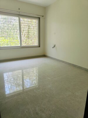 Room in 3 BHK Apartment at Erandwane – for Rent