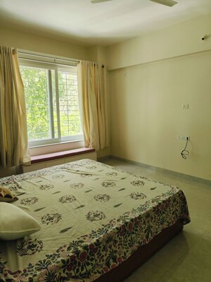 Bedroom in 3 BHK Apartment at Erandwane – for Rent