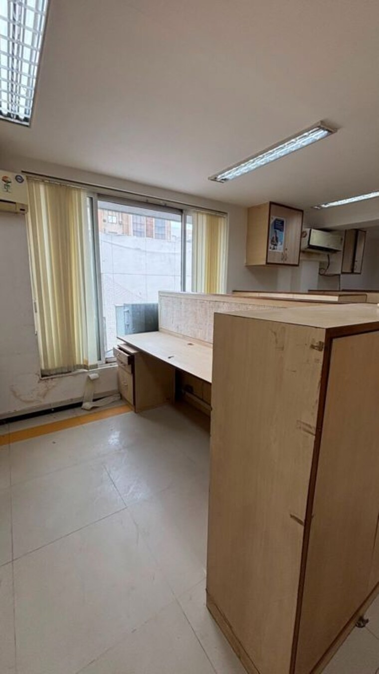 Team Area, ellisbridge Commercial Office Space 968 Sq.Ft. In Ellisbridge Ahmedabad 10455507