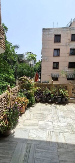 3 BHK Builder Floor – Exterior View View at Kalkaji - for Rent