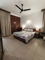 4 BHK + Servant Room,Store Room 400 Sq.Yd. Builder Floor in Greater Kailash II