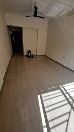 Room in 2 BHK Apartment at AP Panchavati B, Powai – for Rent