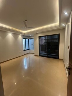 4 BHK + Pooja Room,Servant Room,Extra Room Builder Floor For Rent in Kailash Colony