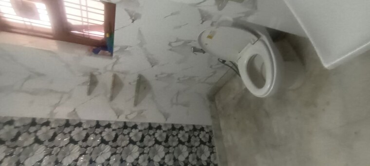 Bathroom, sector 16 2 Bedroom 1250 Sq.Ft. Independent House In Sector 16 Faridabad 10455543