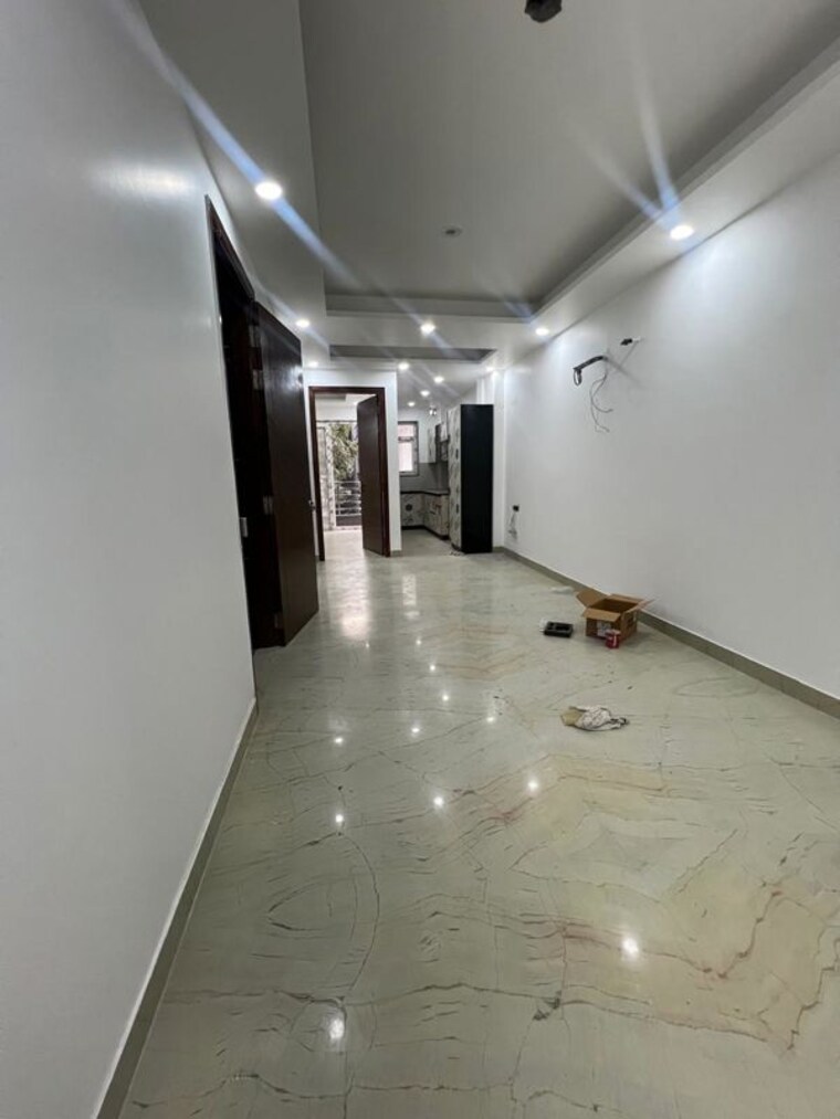 undefined, vasant kunj enclave 2 Bedroom 85 Sq.Yd. Builder Floor In Vasant Kunj Enclave Delhi 10455573