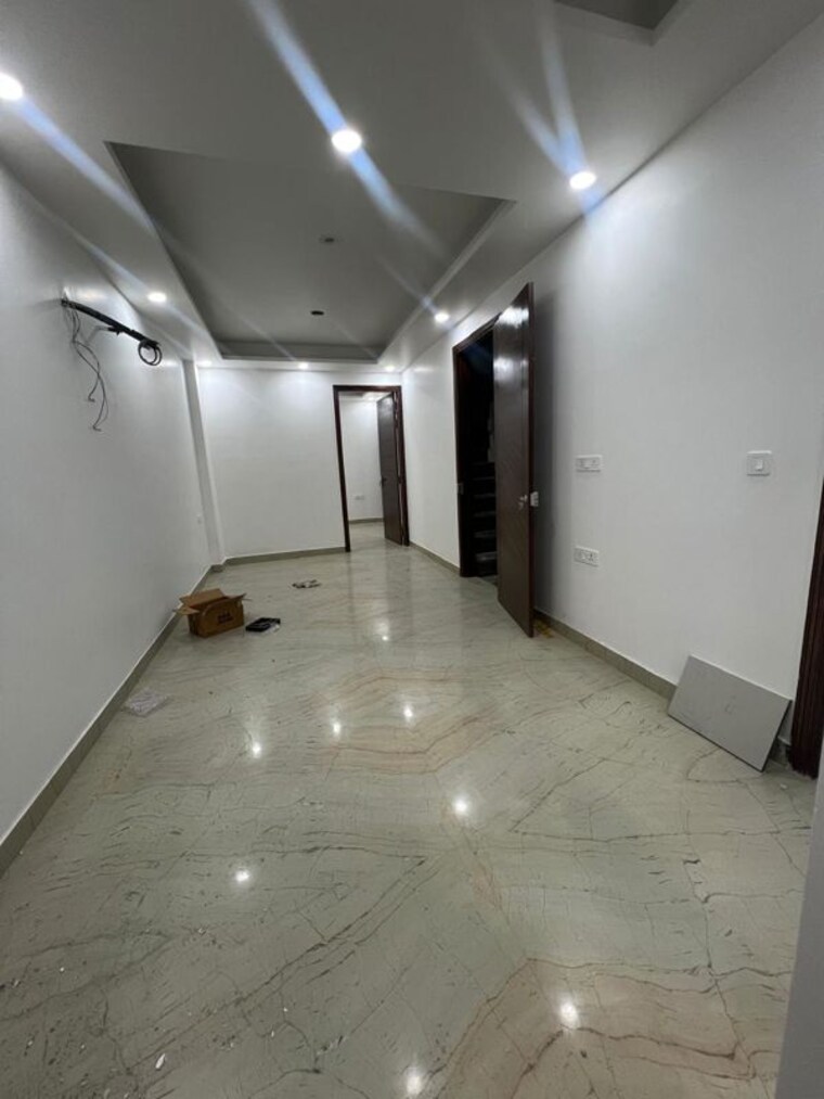 undefined, vasant kunj enclave 2 Bedroom 85 Sq.Yd. Builder Floor In Vasant Kunj Enclave Delhi 10455573