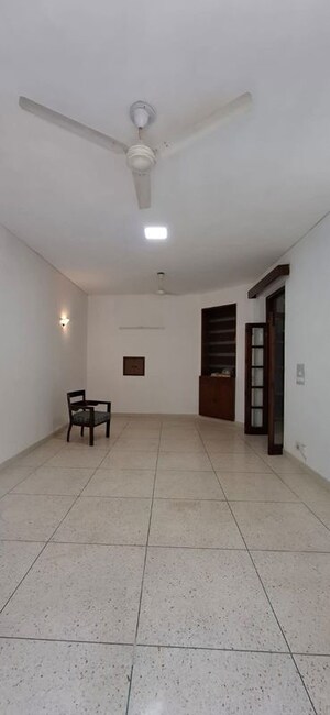 3 BHK Builder Floor For Rent in Kalkaji