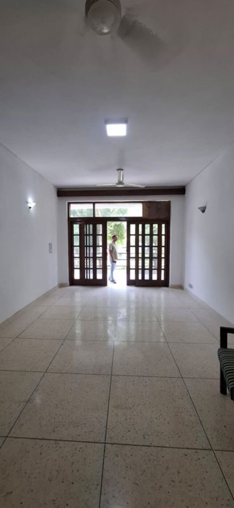 Room, kalkaji 3 Bedroom 1800 Sq.Ft. Builder Floor In Kalkaji Delhi 10455613