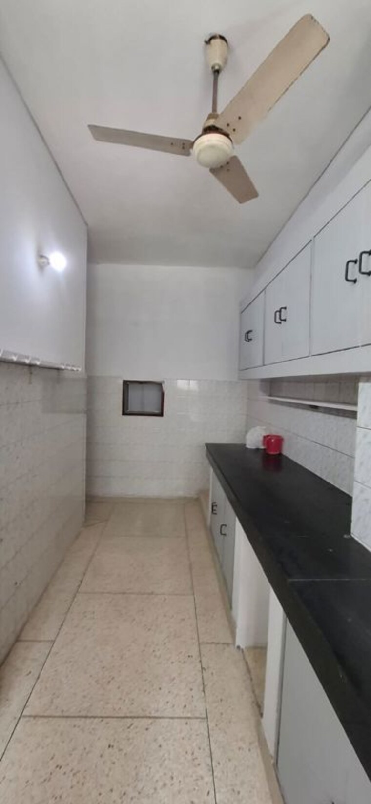 Kitchen, kalkaji 3 Bedroom 1800 Sq.Ft. Builder Floor In Kalkaji Delhi 10455613
