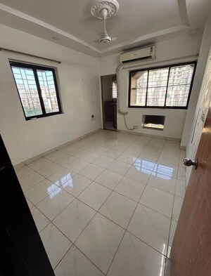 Room in 1 BHK Apartment at Orchid Enclave Powai, Chandivali – for Rent