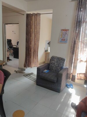 Living Room in 1 BHK Builder Floor at UPAVP Brahmputra Enclave, Siddharth Vihar – for Rent