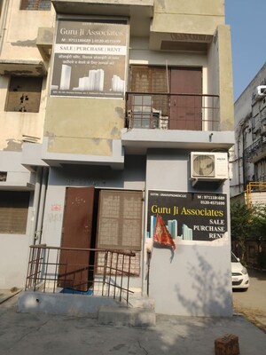 1 BHK Builder Floor For Rent in UPAVP Brahmputra Enclave, Siddharth Vihar