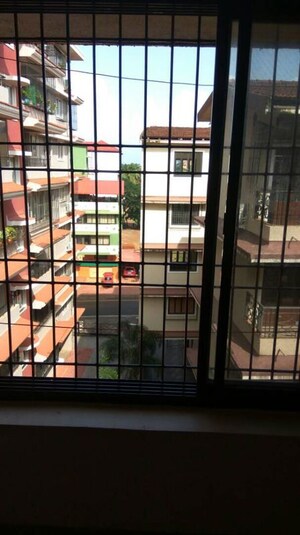 Staircase in 2 BHK Apartment at Caranzalem – for Rent