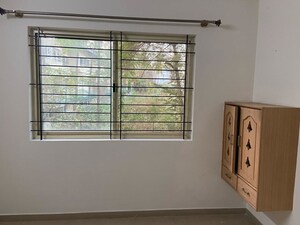 Room in 2.5 BHK Apartment at Century Marvel, Hebbal – for Rent