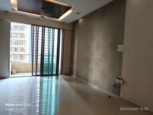 Living Room in 3 BHK Apartment at Oberoi Springs, Andheri West – for Rent