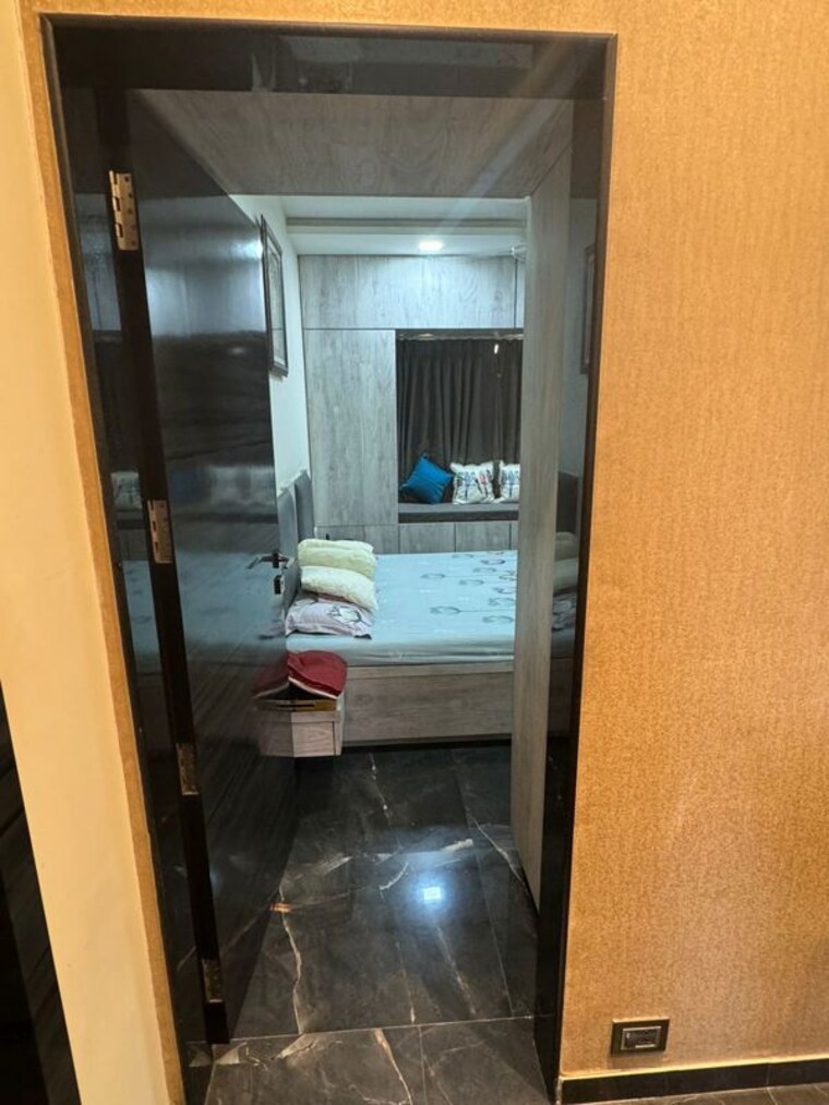 Bedroom, lalani-grandeur 3 Bedroom 1313 Sq.Ft. Apartment In Goregaon East Mumbai 10455728