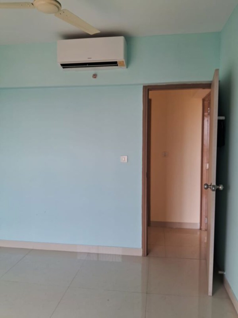 Room, lodha-upper-thane 2 Bedroom 650 Sq.Ft. Apartment In Anjur Thane 10455741