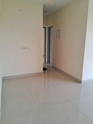 Room in 2 BHK Apartment at Lodha Upper Thane, Anjur – for Rent