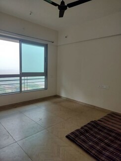 2 BHK Apartment For Rent in Gurukrupa Marina Enclave Wing K And L Phase I