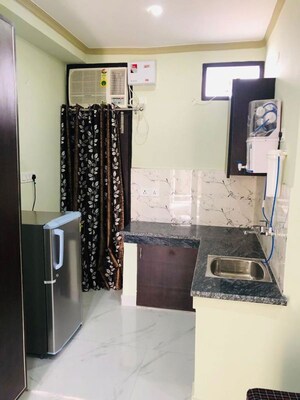 Living Room in 1 RK Builder Floor at Sector 40 – for Rent