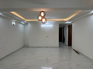 3 BHK Builder Floor For Rent in Saket