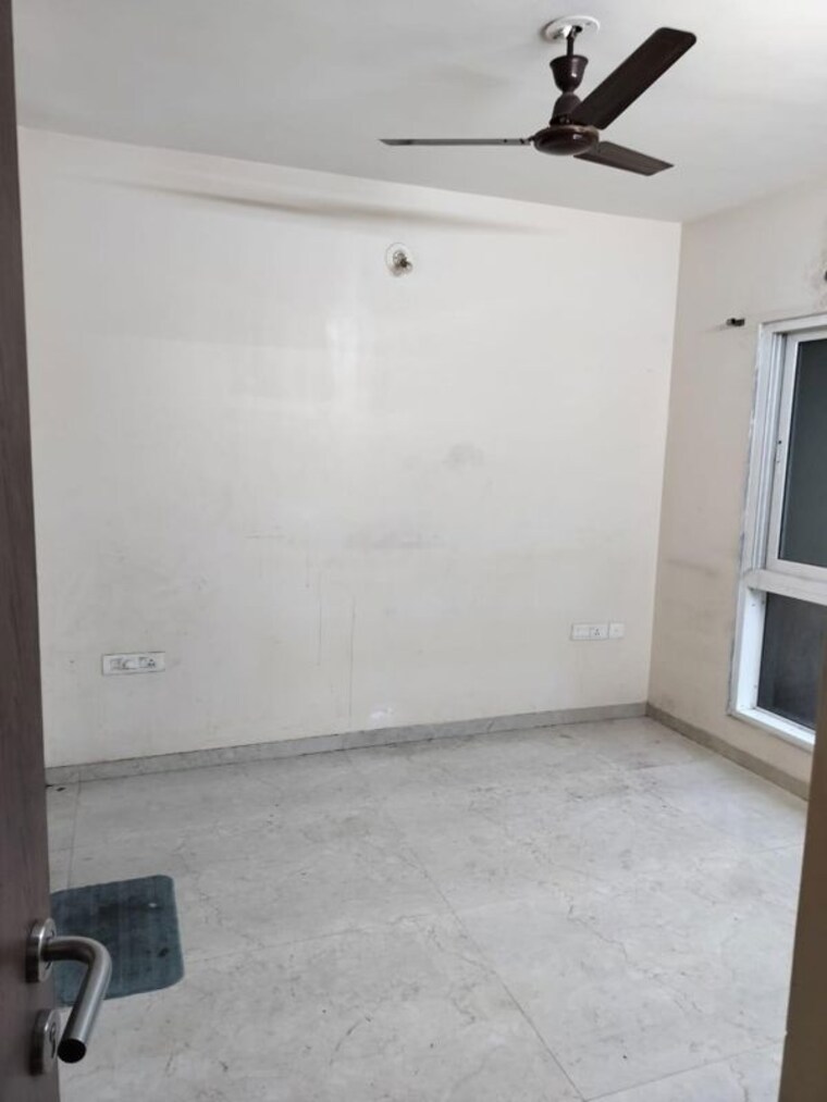 Room, dosti-west-county 1.5 Bedroom 468 Sq.Ft. Apartment In Balkum Pada Thane 10455807