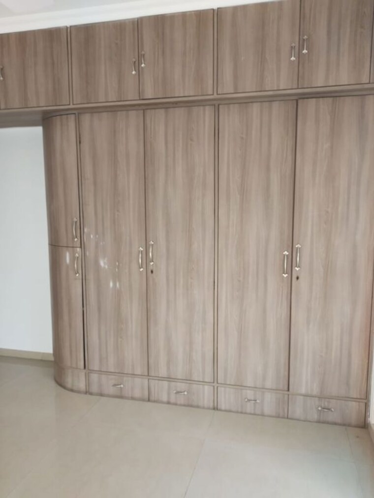 Room, navin nagar 4 Bedroom 2000 Sq.Ft. Apartment In Navin Nagar Mumbai 10455794