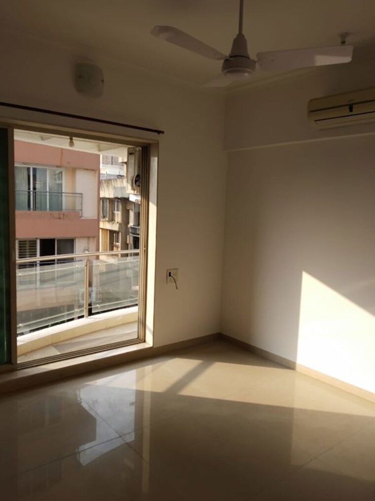 Room, navin nagar 4 Bedroom 2000 Sq.Ft. Apartment In Navin Nagar Mumbai 10455794