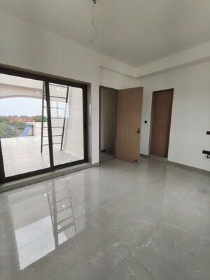Room in 4 BHK Villa at Chapad – for Sale