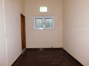 Room in 2 BHK Builder Floor at Greater Kailash I – for Rent