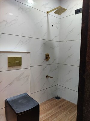 Washroom in 4 BHK Villa at Bill – for Sale