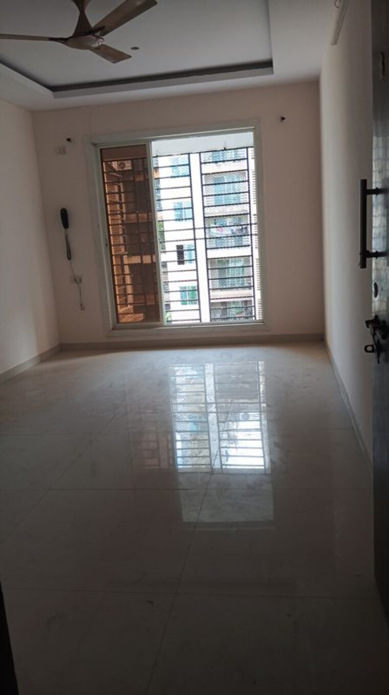 Hall, sr-thakur-residency 3 Bedroom 1500 Sq.Ft. Apartment In Ulwe Navi Mumbai 10455873