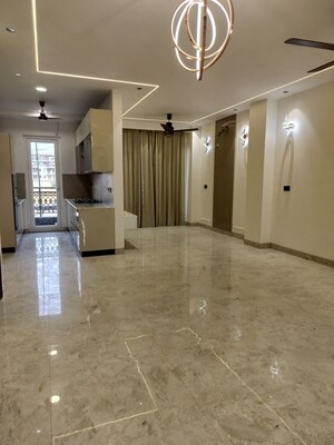 Living Room in 4 BHK Builder Floor at SKC Elite Homes, Dlf Phase ii – for Sale