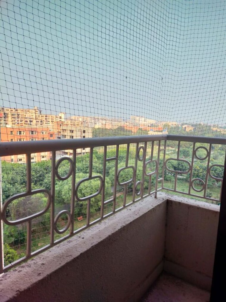 Balcony, hamdam-apartment 5 Bedroom 3000 Sq.Ft. Apartment In Sector 18 Dwarka Delhi 10455914