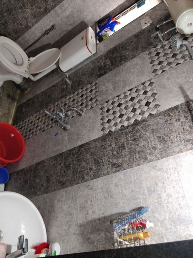 Washroom, jai-bhavani-chs-chembur 1 Bedroom 450 Sq.Ft. Apartment In Chembur Mumbai 10455956