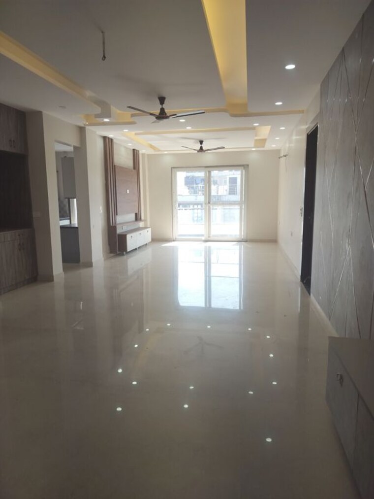 undefined, dlf-city-phase-iii  4500 Sq.Ft. Builder Floor In Sector 24 Gurgaon 10455966