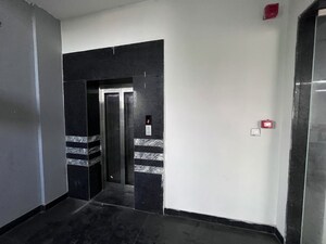  Office Space For Rent in Baisoya Complex, Sector 15