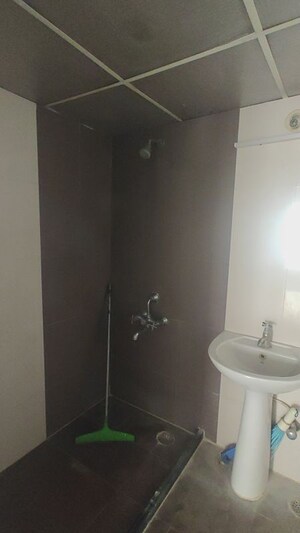 Bathroom in 2 BHK Apartment at Alcon Acacia, Kondhwa Budruk – for Sale