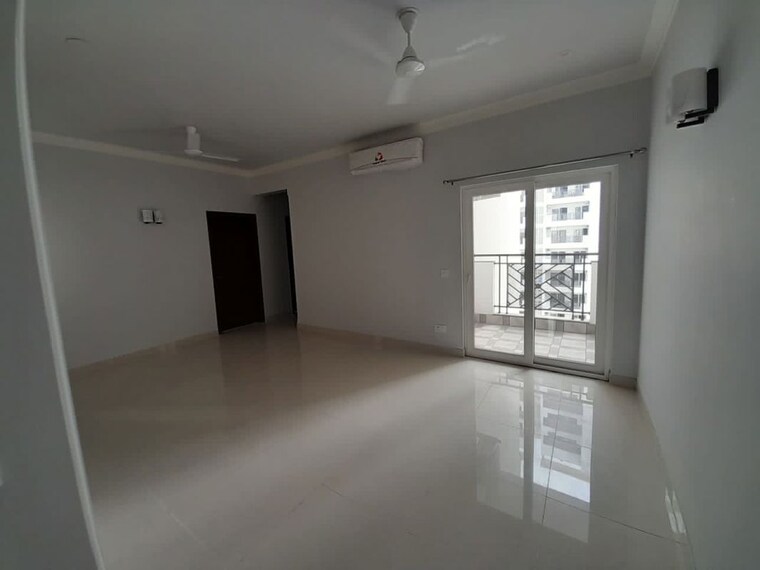 Room, central-park-flower-valley-aqua-front-towers 3 Bedroom 1789 Sq.Ft. Apartment In Sohna Sector 33 Gurgaon 10455993