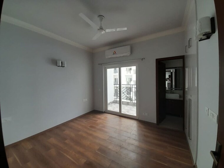 Room, central-park-flower-valley-aqua-front-towers 3 Bedroom 1789 Sq.Ft. Apartment In Sohna Sector 33 Gurgaon 10455993