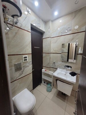 Team Area in 2 BHK Builder Floor at Aerocity – for Rent