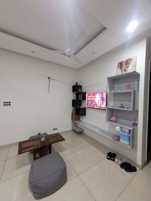 Team Area in 2 BHK Builder Floor at Aerocity – for Rent