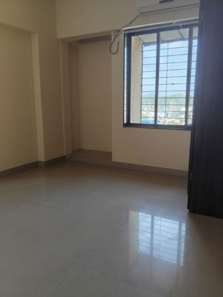 Room, hubtown-gardenia-rosewood-redwood-chs-ltd 2 Bedroom 830 Sq.Ft. Apartment In Mira Road Thane 10456052